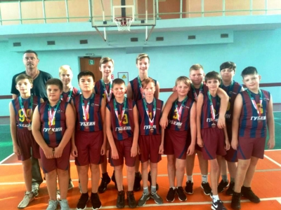 Губкинские баскетболисты – бронзовые призеры Первенства области